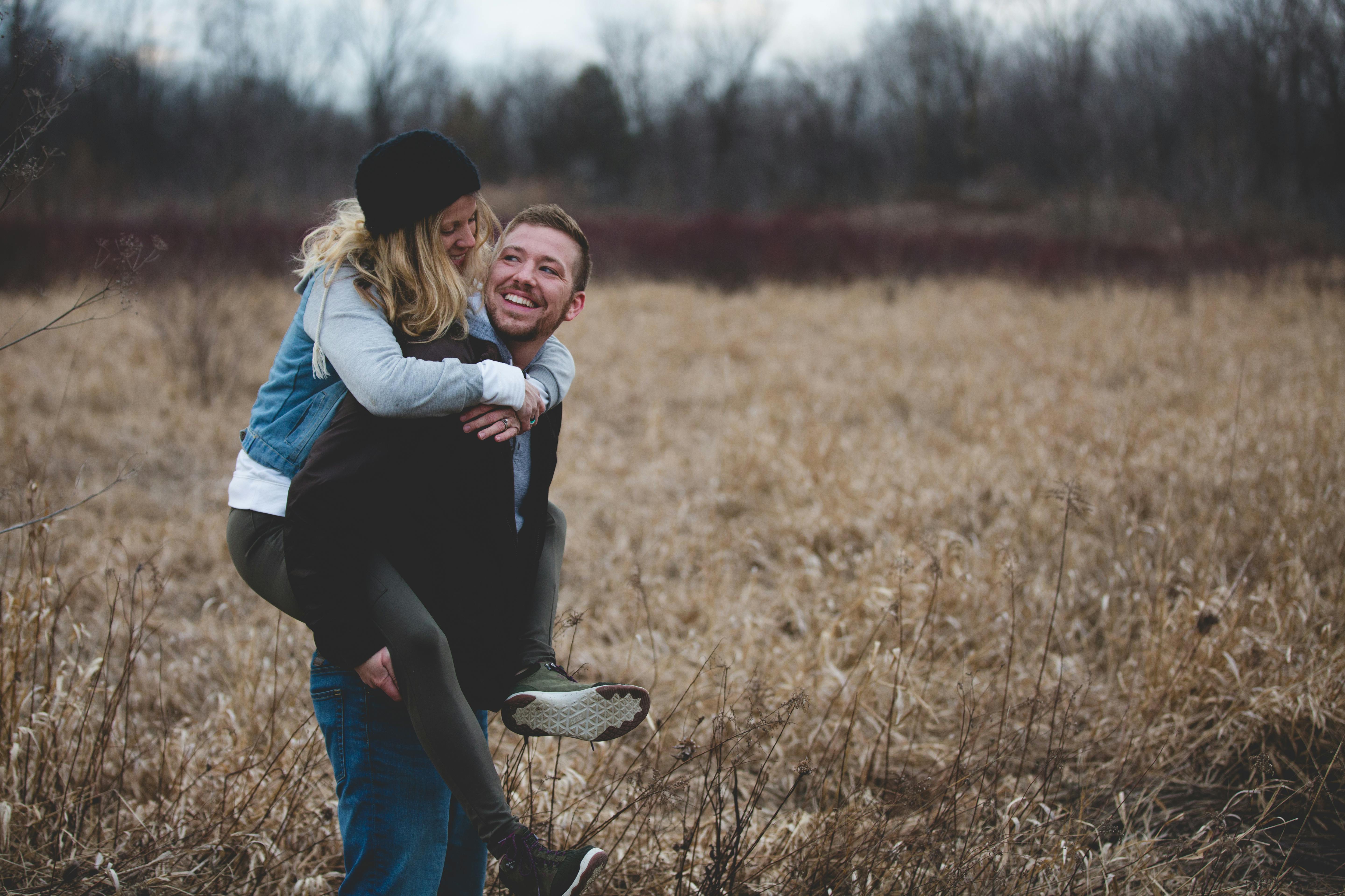 How to Be a Better Girlfriend Without Losing Yourself