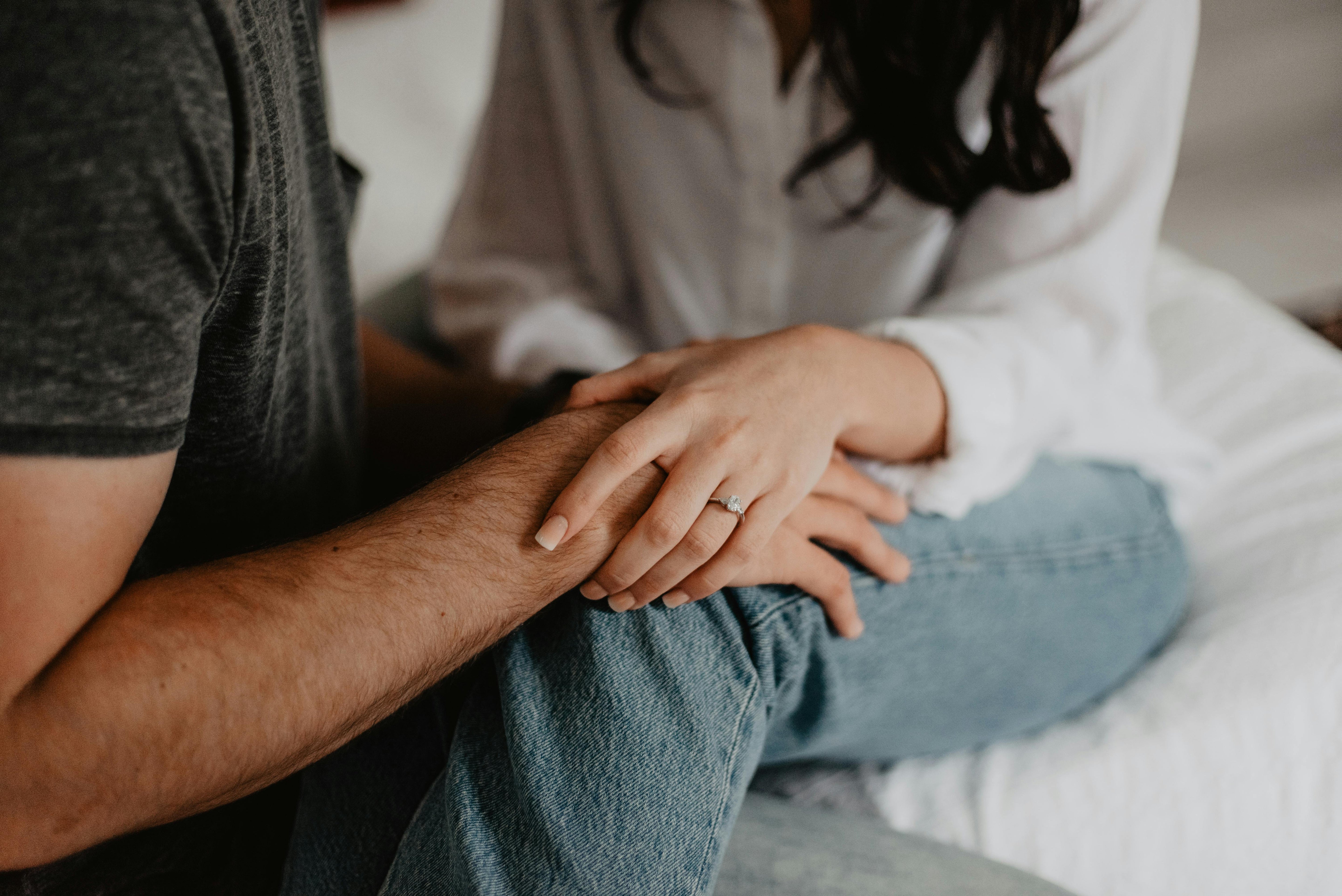 How to Fix a Broken Marriage: Steps to Rebuild Connection and Trust