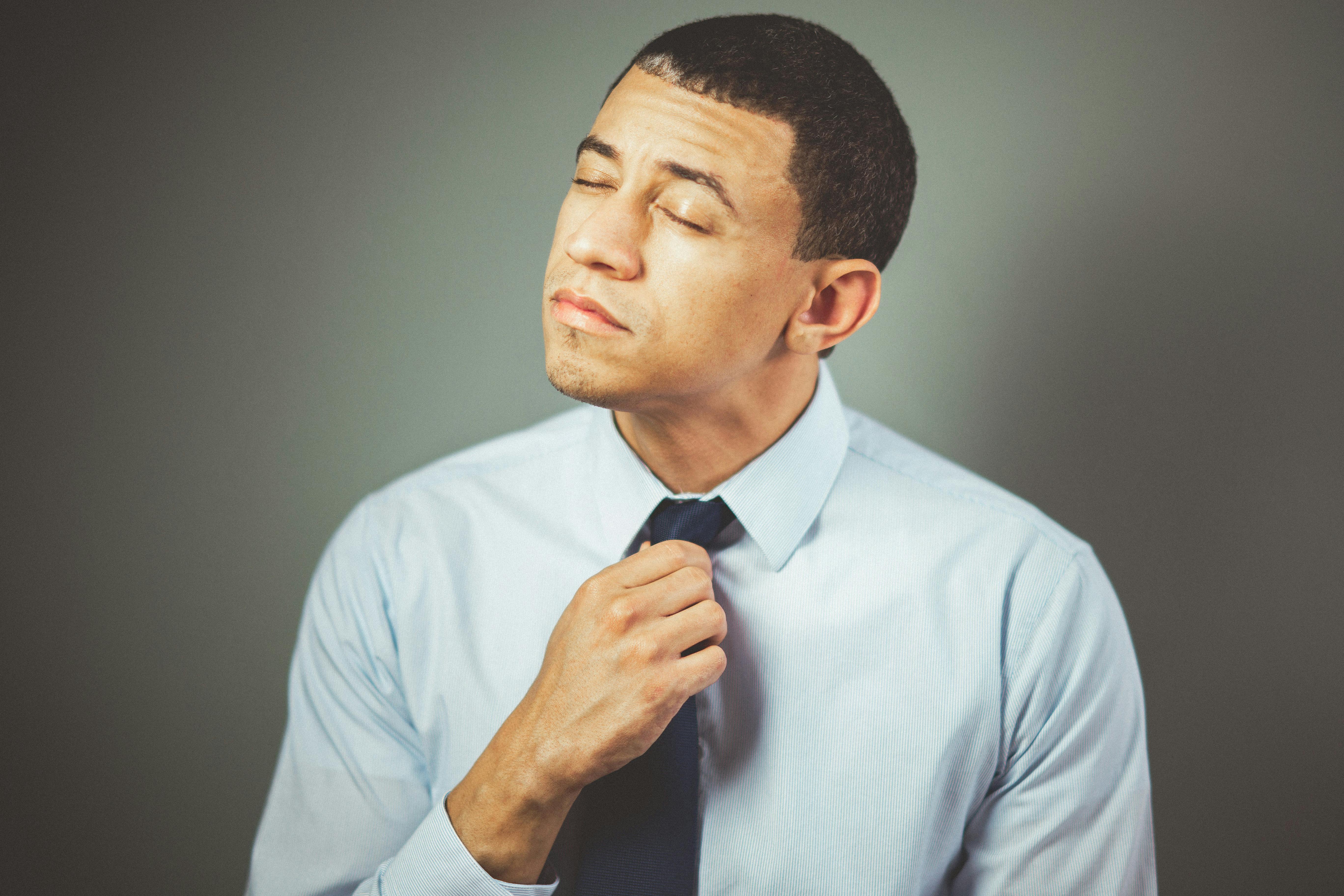 Physical Anxiety Symptoms: Why You Sweat, Tremble, and Feel Dizzy