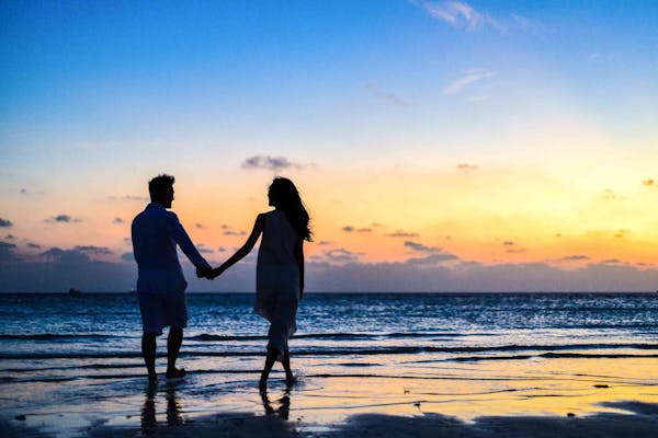 Love’s Journey: The 5 Stages Every Relationship Faces