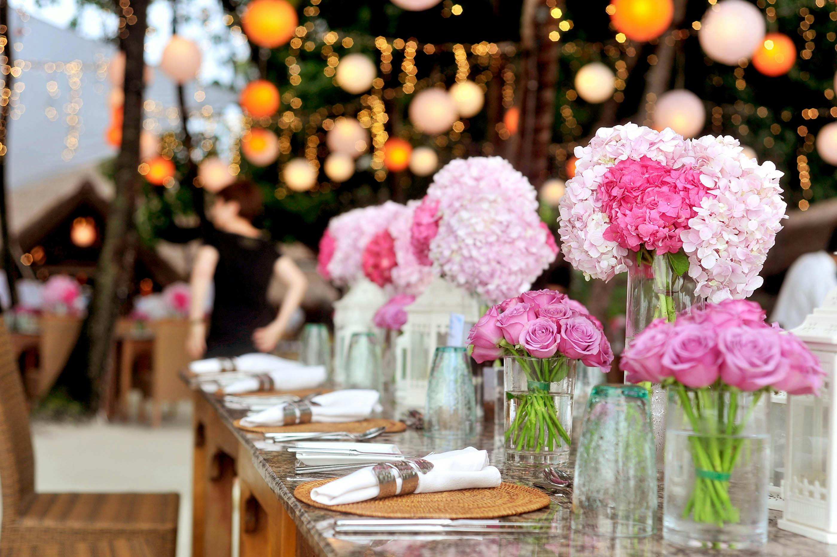 How to Write the Perfect Wedding Speech: Psychology-Backed Tips to Wow Any Crowd